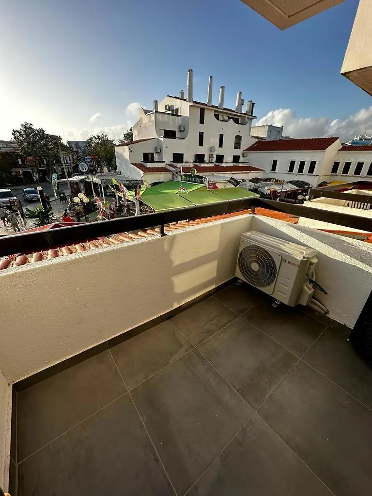 Excellent Oura Apartments Albufeira 0*,  Portogallo