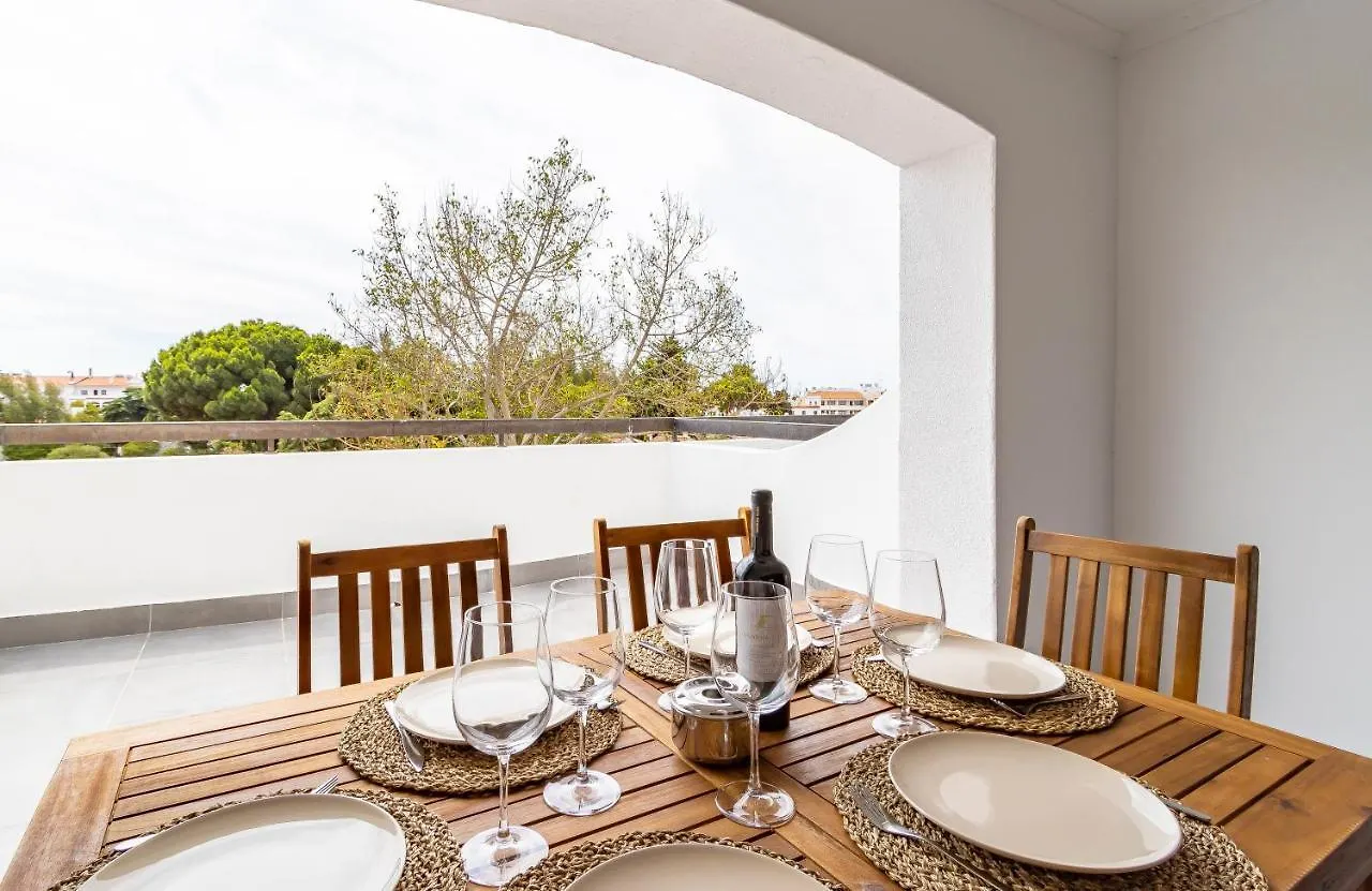 Excellent Oura Apartments Albufeira